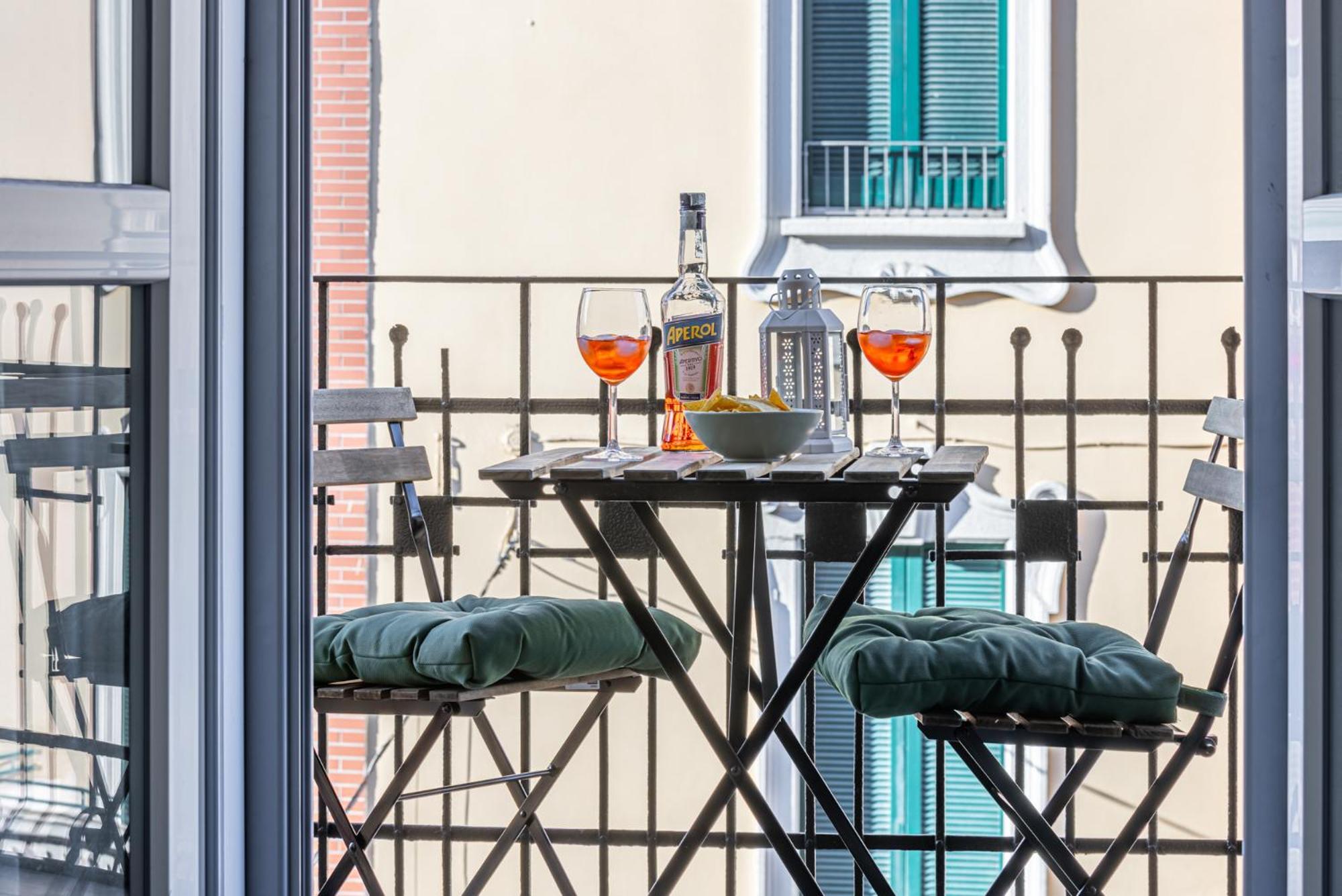 Santa Giulia Suite - 15Min Duomo Милан Экстерьер фото